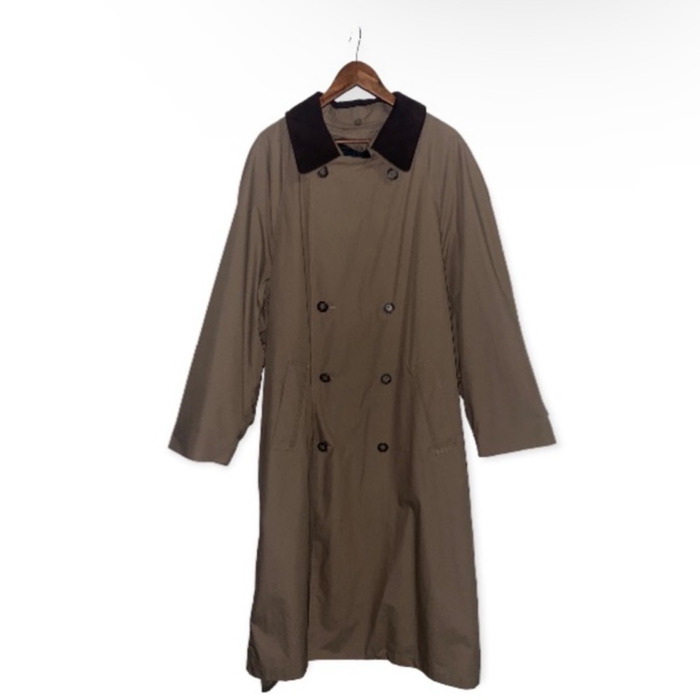 London Fog Trenchcoat - Picture 2 of 14